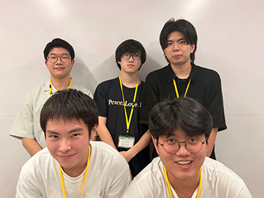 サイト制作者の写真